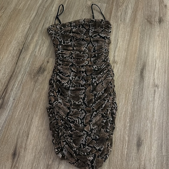Aritzia Babaton Snakeskin Dress - Picture 3 of 5